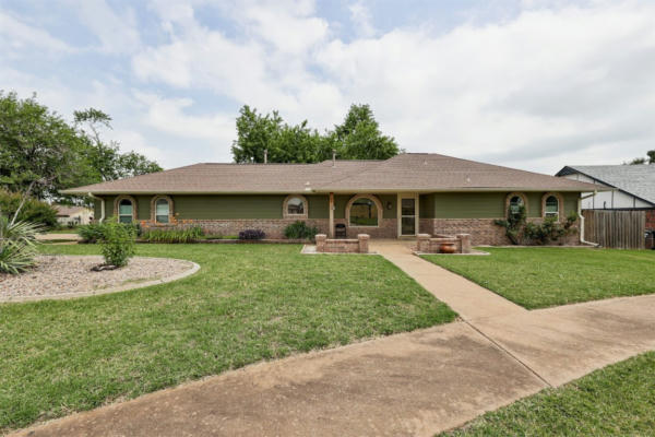901 N PATTERSON DR, MOORE, OK 73160 - Image 1
