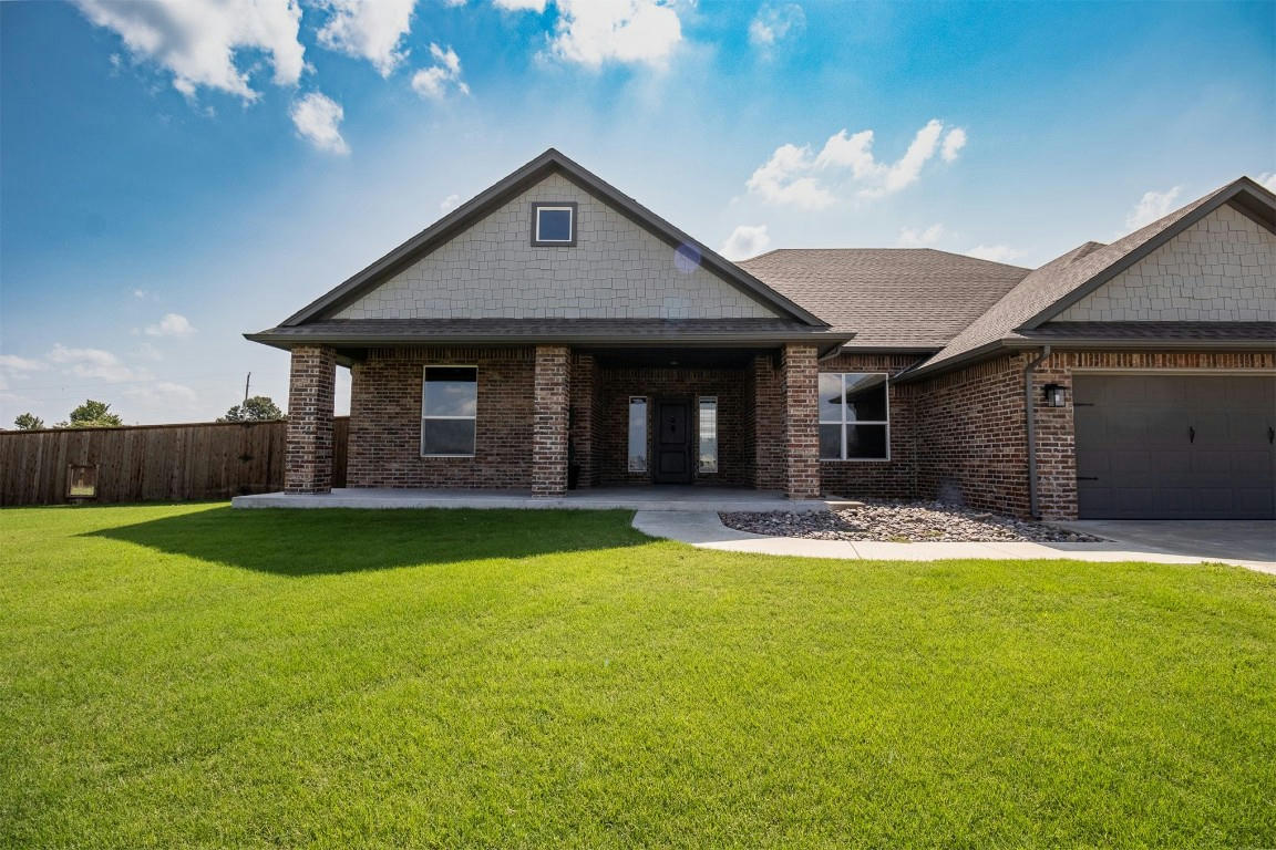 756 HANNAH DR, TUTTLE, OK 73089, photo 1 of 47