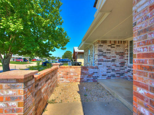 644 NW 18TH PL, MOORE, OK 73160, photo 2 of 21