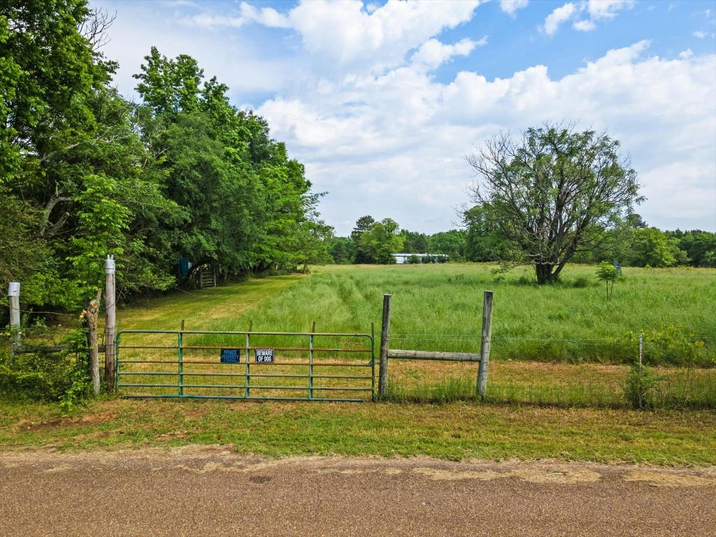 WHITE HEATHER ROAD, BROKEN BOW, OK 74728, photo 1 of 15