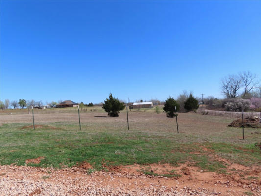 2092 COUNTY ROAD 1239, TUTTLE, OK 73089, photo 2 of 10