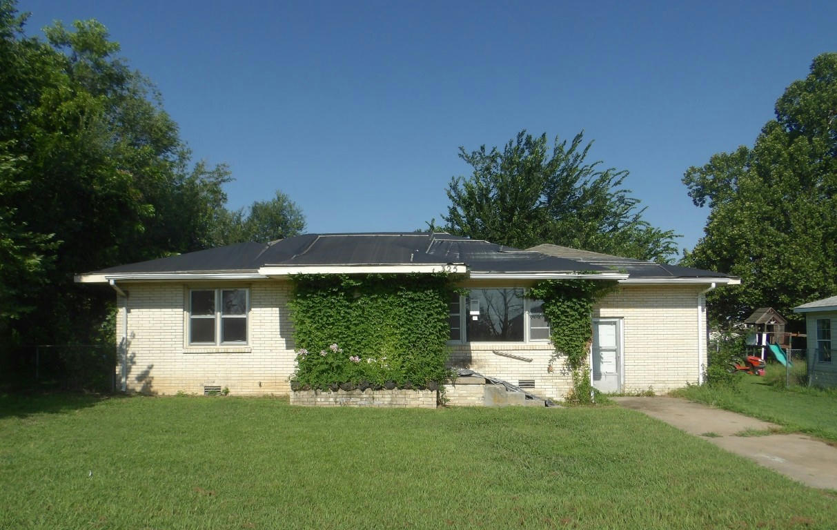 325 S 4TH ST, MCLOUD, OK 74851, photo 1 of 10