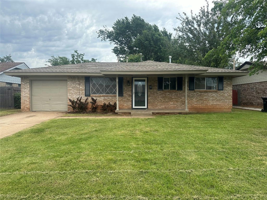 800 GALE, MOORE, OK 73160, photo 1 of 9