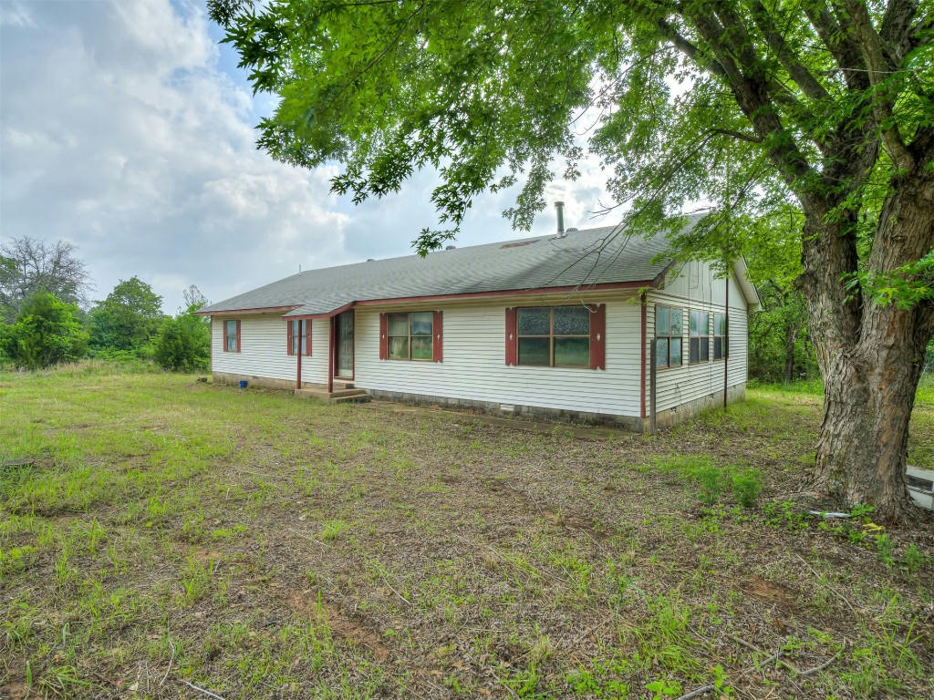 38097 SING RD, MACOMB, OK 74852, photo 1 of 44