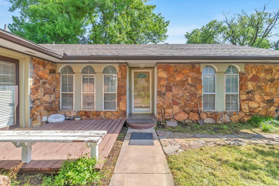 605 SW 26TH ST, MOORE, OK 73160, photo 1 of 24