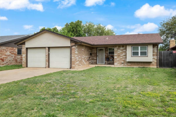 1057 NW 7TH PL, MOORE, OK 73160, photo 2 of 25