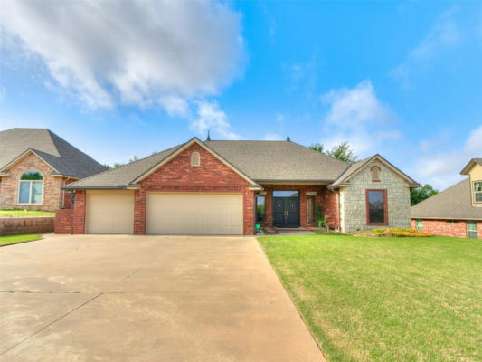 12304 OXFORD CT, MIDWEST CITY, OK 73130, photo 4 of 39