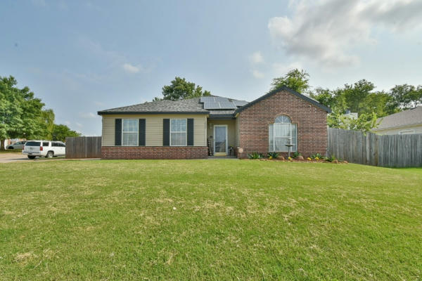 1025 SHADOWLAKE RD, NORMAN, OK 73071, photo 4 of 20