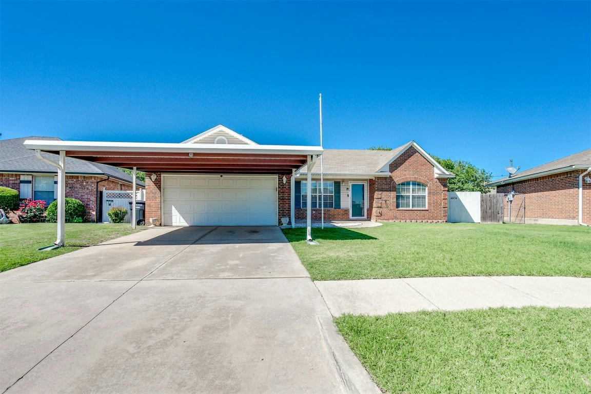 949 NW 15TH ST, MOORE, OK 73160, photo 1 of 47