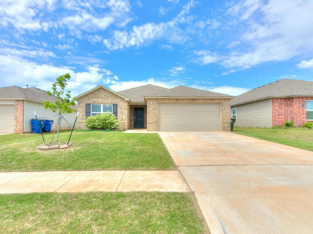 3012 RUSSELL RD, CHICKASHA, OK 73018, photo 1 of 50