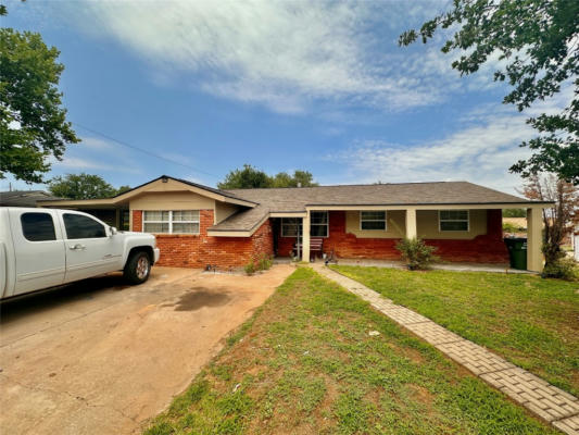 1401 LITTELL AVE, CLINTON, OK 73601 - Image 1