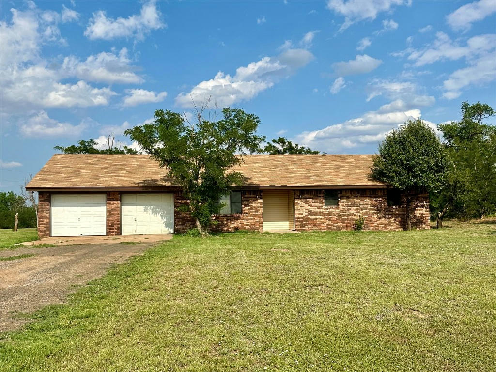 15776 S COUNTY ROAD 209, ALTUS, OK 73521, photo 1 of 17