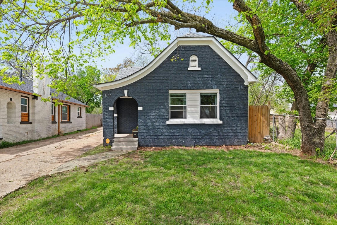 1717 N KELHAM AVE, OKLAHOMA CITY, OK 73111, photo 1 of 47