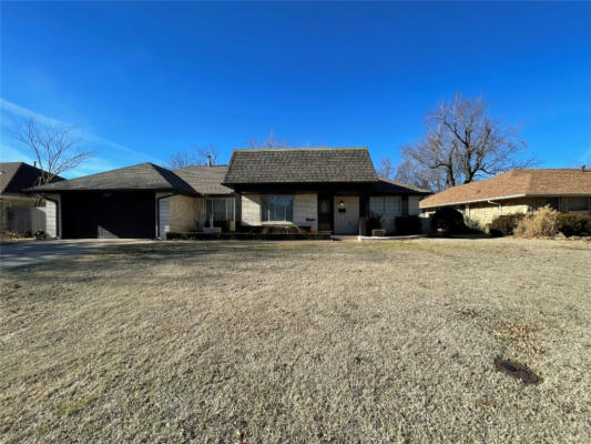 3701 ROLLING LN, MIDWEST CITY, OK 73110, photo 2 of 50