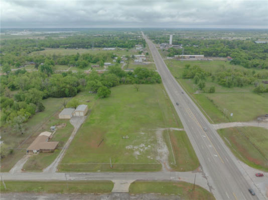 18001 NE 23RD ST, HARRAH, OK 73045, photo 2 of 19