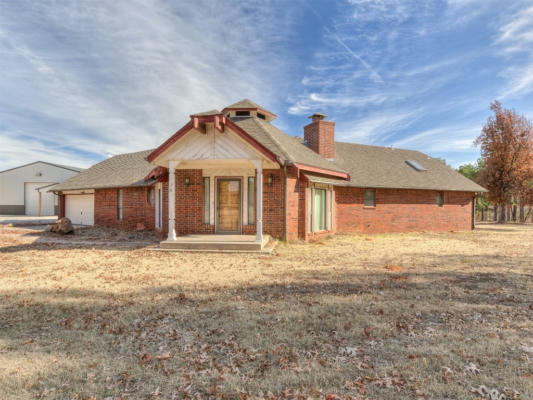 3500 WILLOW POND RD, MUSTANG, OK 73064, photo 2 of 50