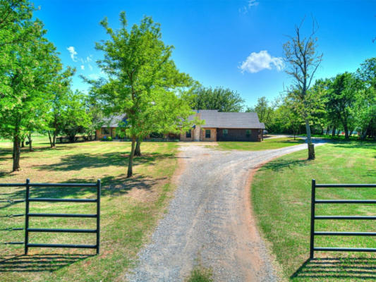 1580 NW 220TH ST, EDMOND, OK 73025, photo 2 of 38