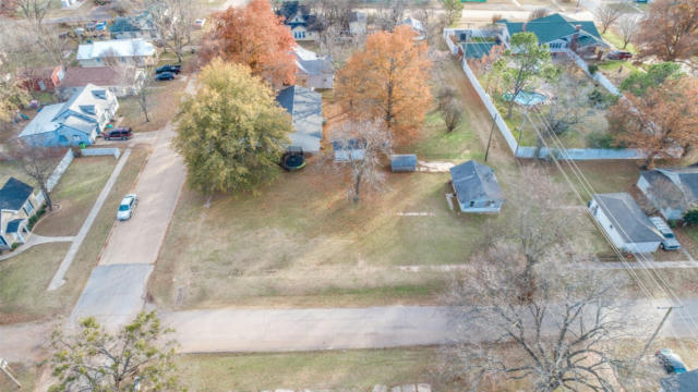 821 BRUNSON AVE, PRAGUE, OK 74864 - Image 1