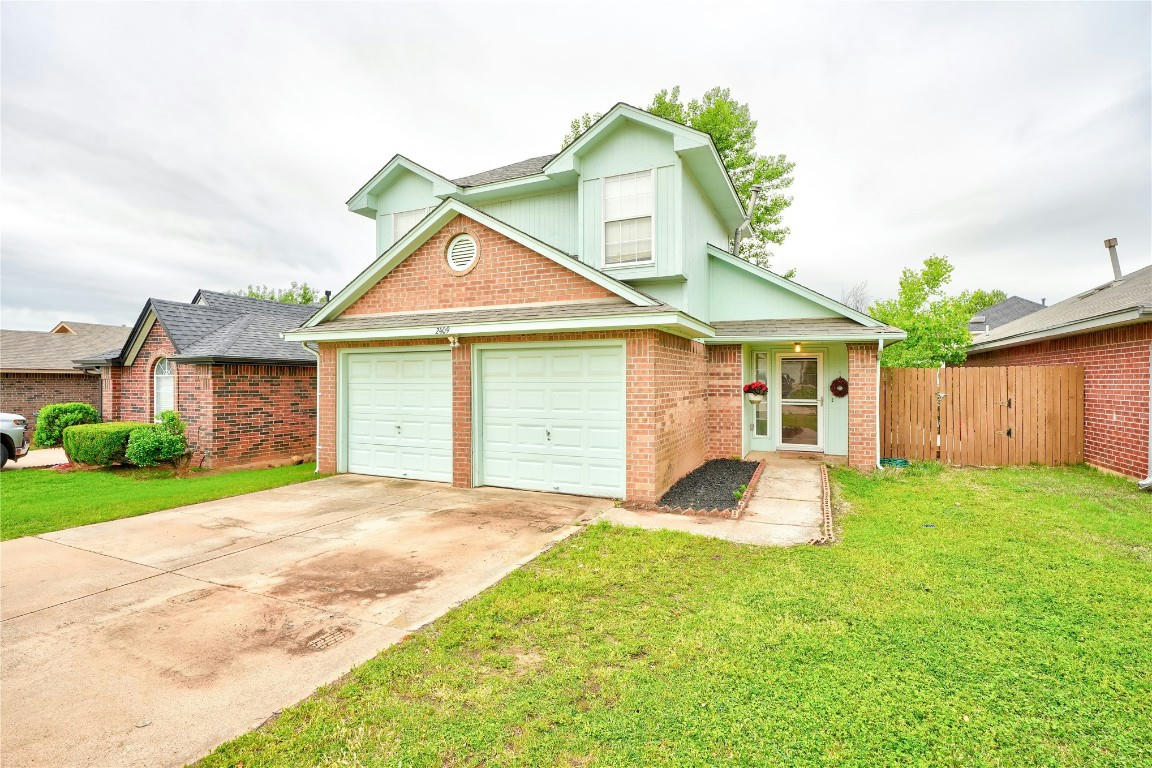 2409 GRAPEVINE DR, MIDWEST CITY, OK 73130, photo 1 of 46