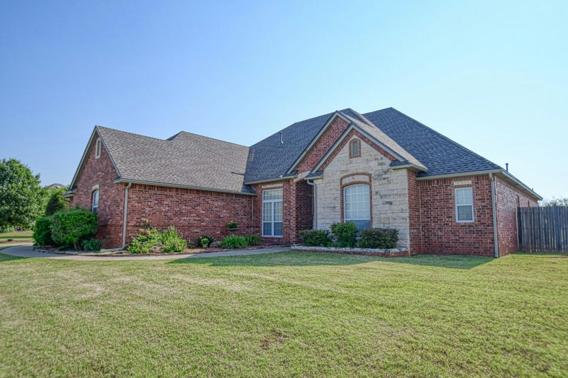 2701 LONG LAKE PL, NORMAN, OK 73026, photo 1 of 36