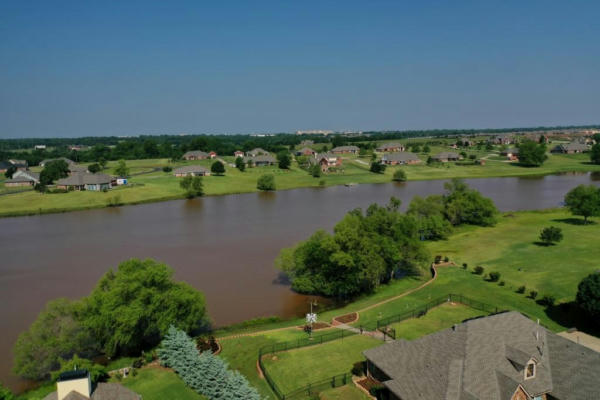 2701 LONG LAKE PL, NORMAN, OK 73026, photo 2 of 36