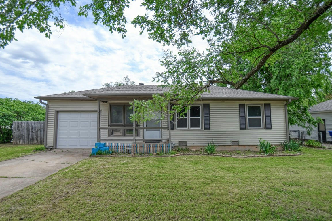 805 N COCKREL AVE, NORMAN, OK 73071, photo 1 of 22