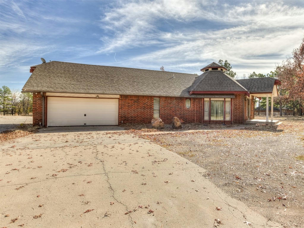3500 WILLOW POND RD, MUSTANG, OK 73064, photo 1 of 50