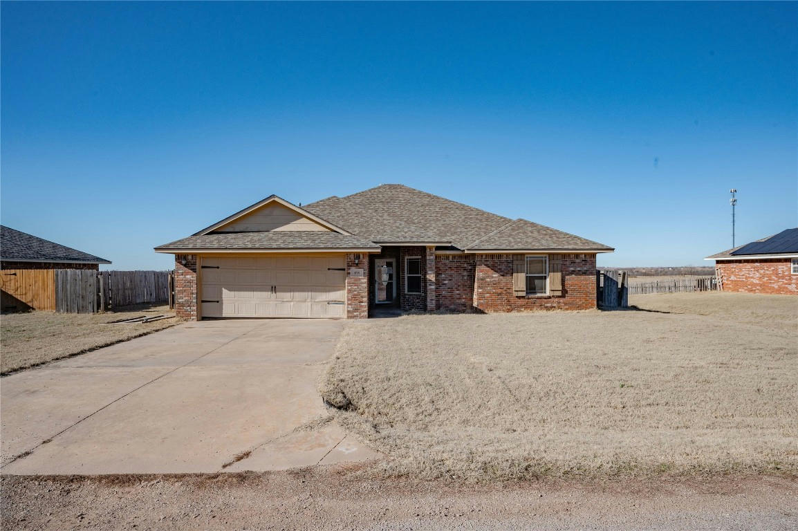 106 S 6TH STREET, STERLING, OK 73567, photo 1 of 38